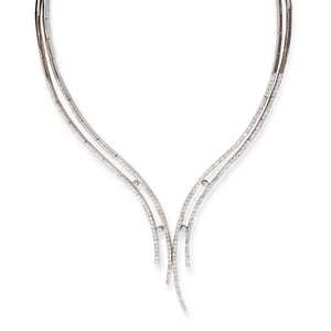 This 18kt diamond necklace wears so well!