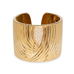 18kt yellow gold diamond cuff bracelet front view