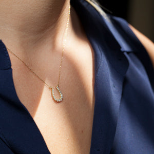 18KT YELLOW GOLD DIAMOND HORSESHOE NECKLACE