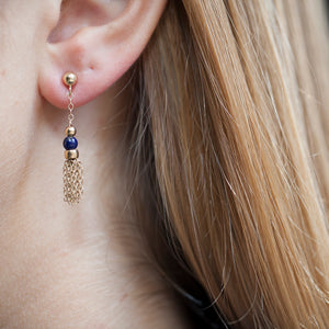 VINTAGE LAPIS AND 14KT YELLOW GOLD EARRINGS