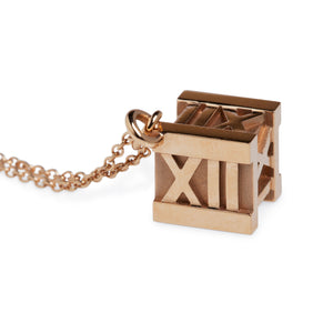 18KT TIFFANY ATLAS CUBE PENDANT & NECKLACE