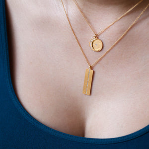 14KT GOLD & DIAMOND BAR NECKLACE