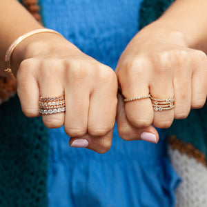 14KT ROSE GOLD STAGGERED BAGUETTE DIAMOND ETERNITY BAND RING