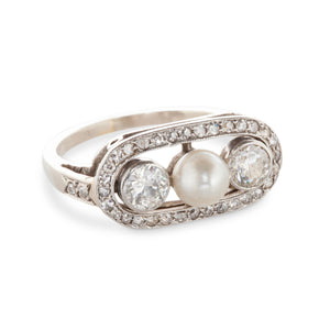 ANTIQUE PLATINUM & 14KT PEARL & DIAMOND RING